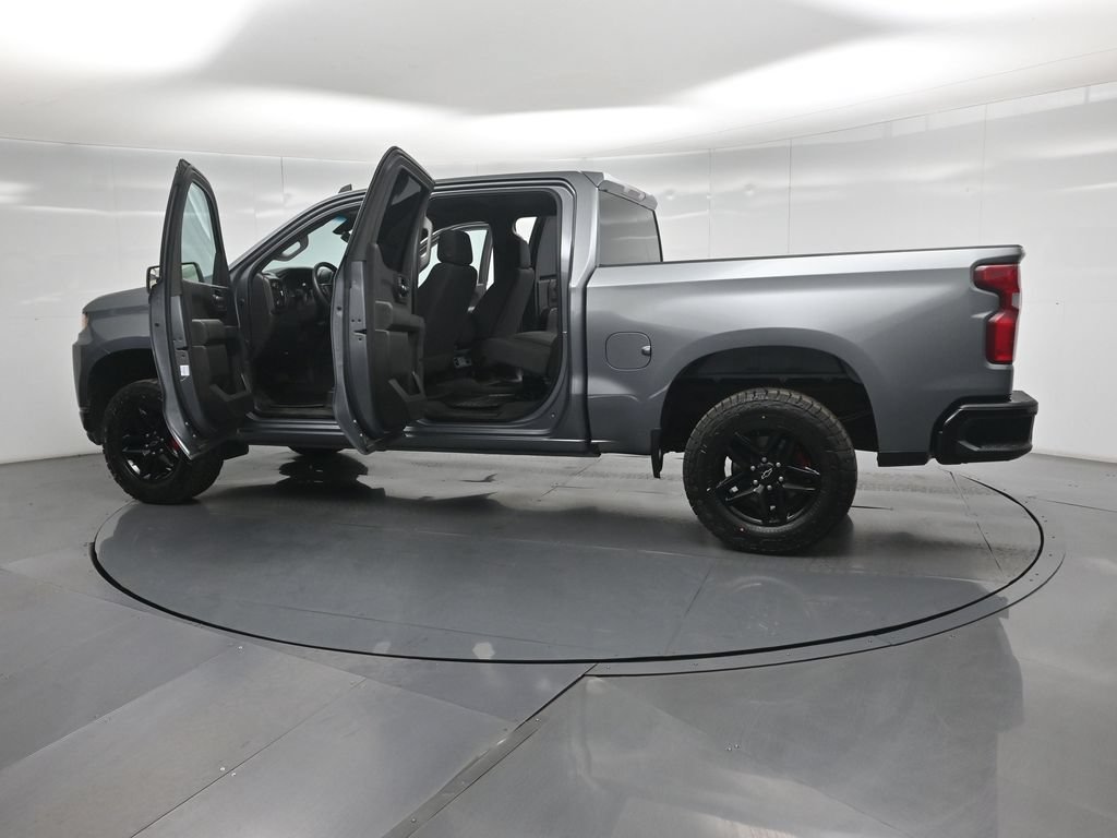 Used 2022 Chevrolet Silverado 1500 Custom Trail Boss AWD/4WD image 32