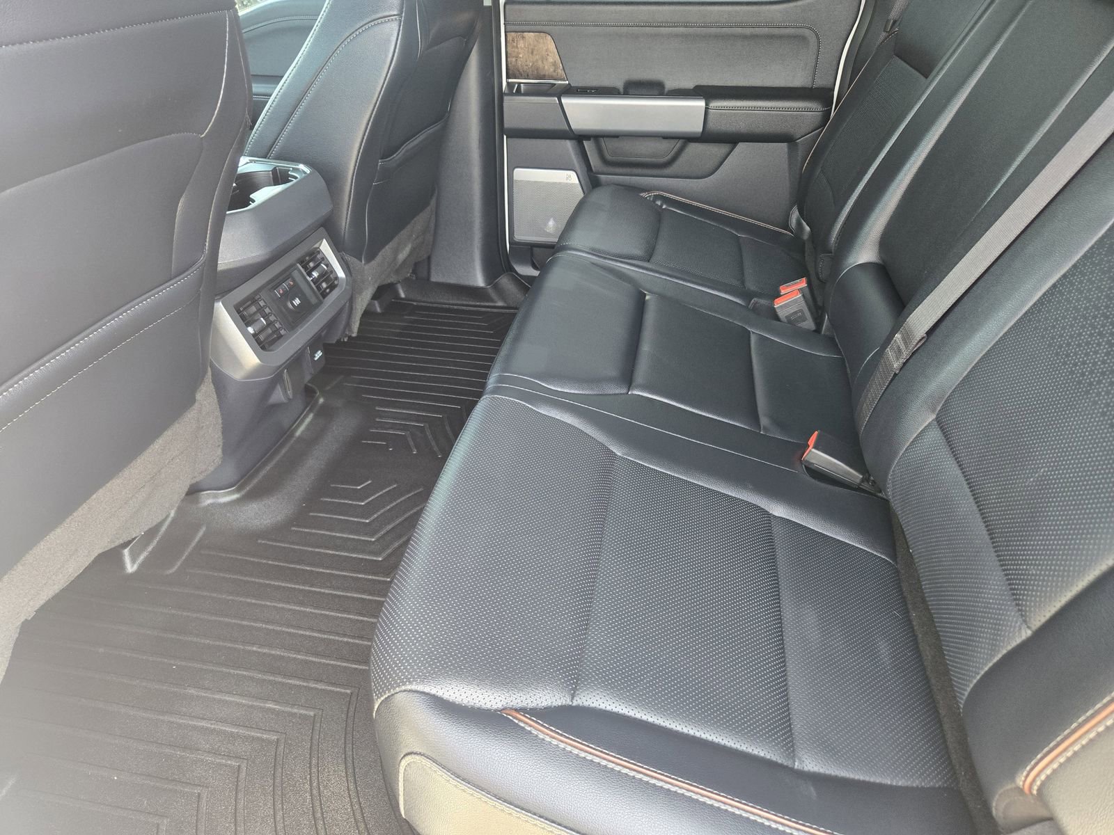 Certified 2023 Ford F250 Lariat w/ Tow Technology Package image 31