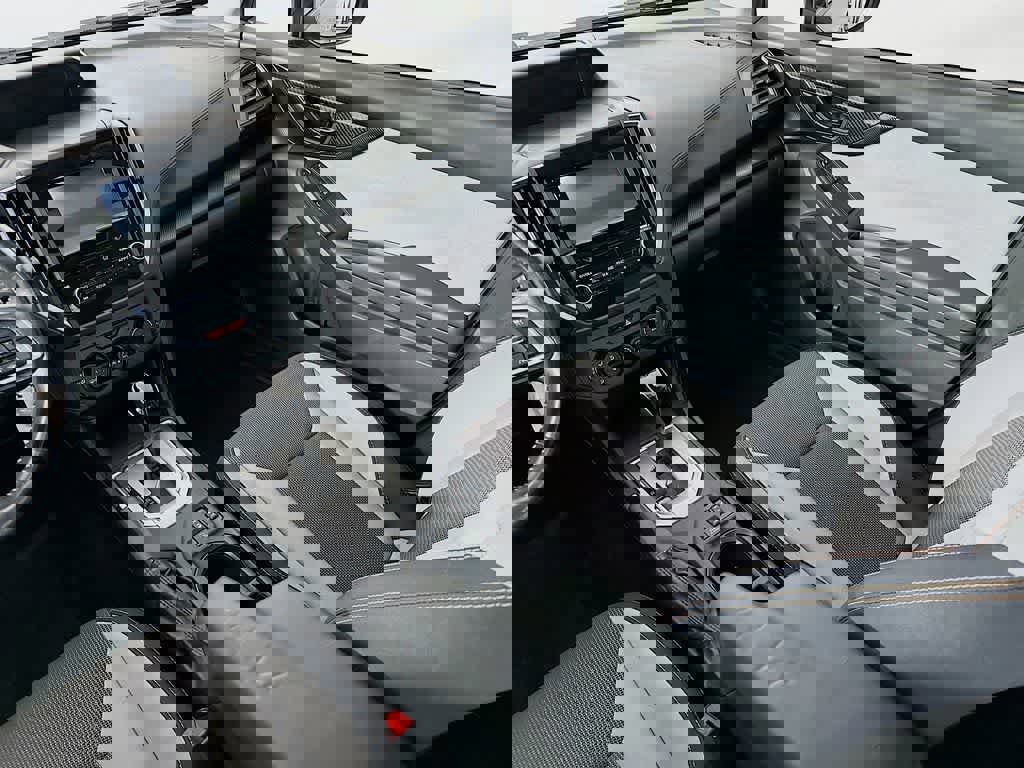 Used 2019 Subaru Crosstrek 2.0i Premium image 14