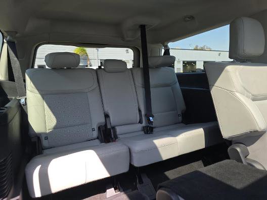 Certified 2025 Ford Expedition Max Platinum AWD/4WD image 14
