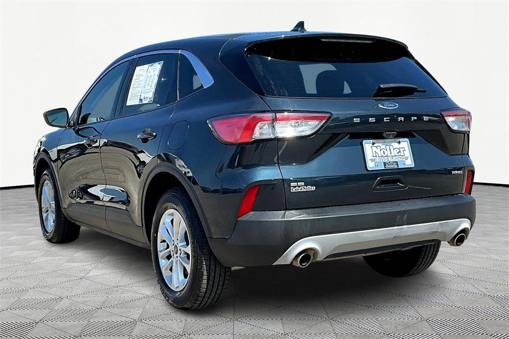 Certified 2022 Ford Escape SE w/ Convenience Package image 2