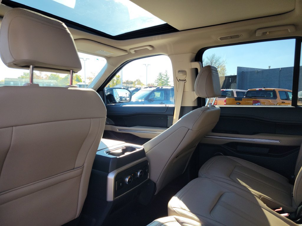 Certified 2024 Ford Expedition Max Limited AWD/4WD image 18