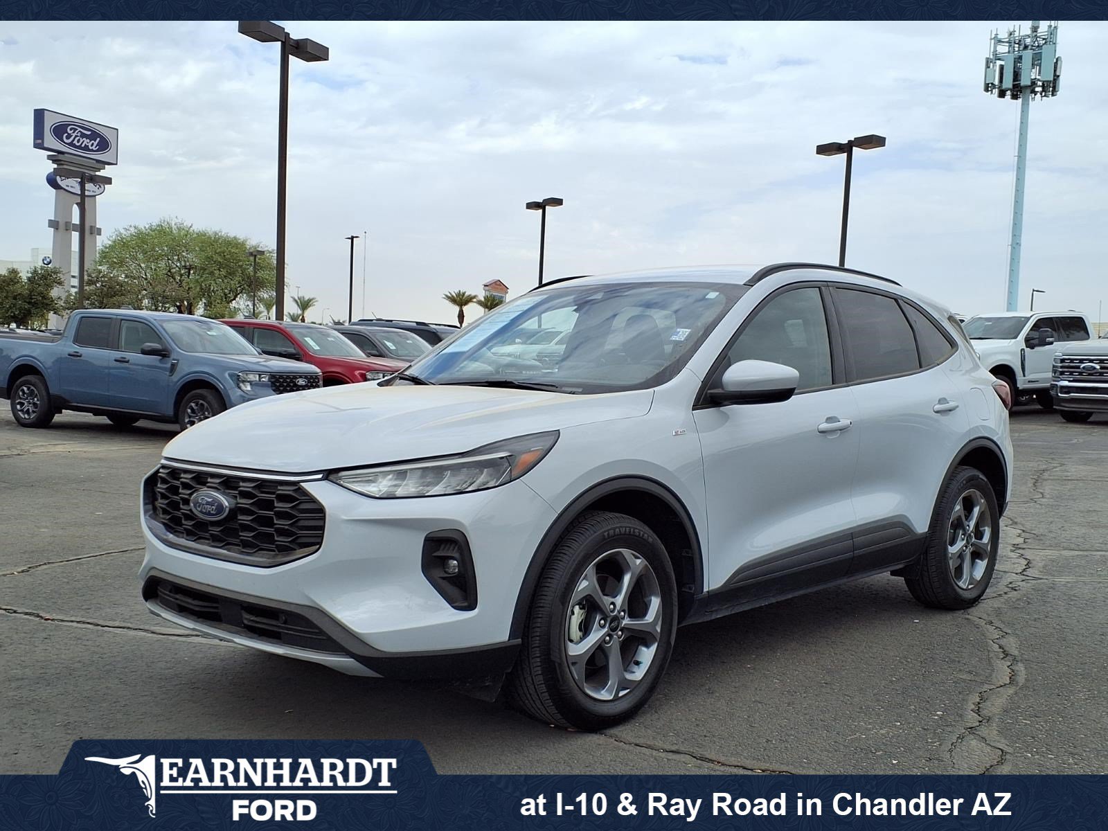 Certified 2025 Ford Escape ST-Line Select AWD/4WD image 1