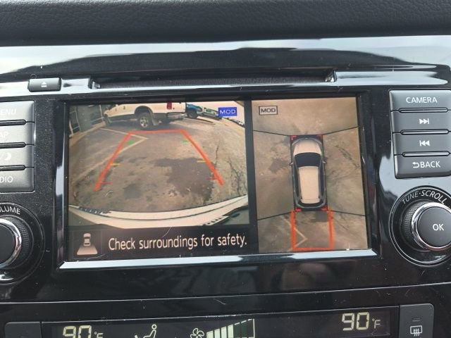 Used 2018 Nissan Rogue SL w/ Premium Package image 23