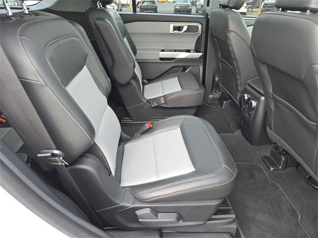 Certified 2022 Ford Explorer XLT w/ Equipment Group 202A image 26