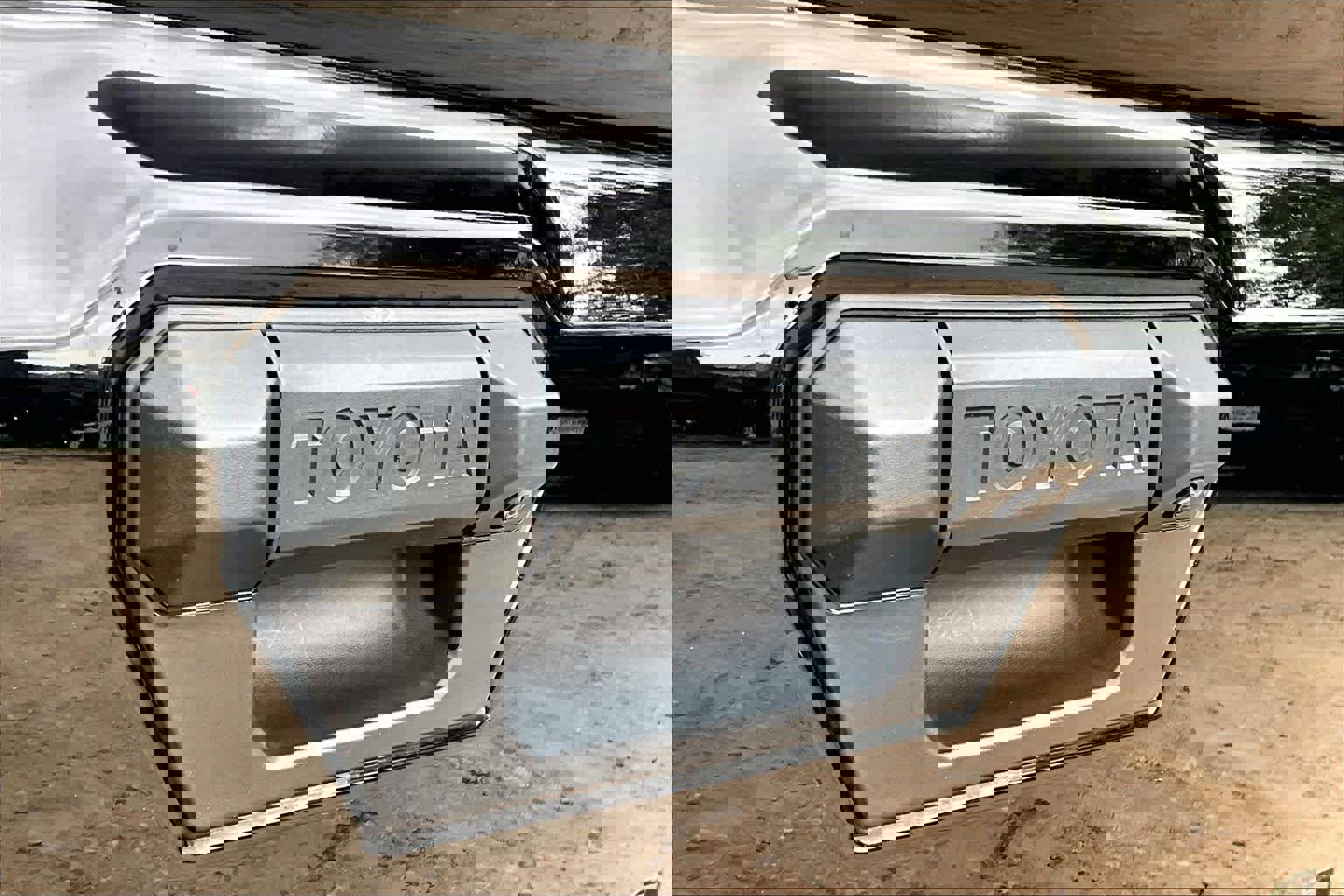 Used 2025 Toyota Tacoma TRD Off-Road image 31