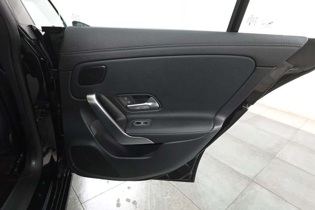 Used 2025 Mercedes-Benz CLA 250 CLA 250 image 28