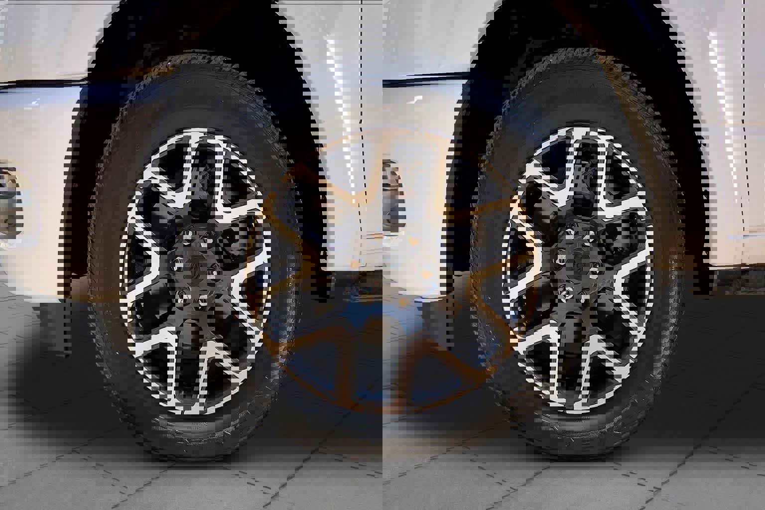 Used 2025 RAM 1500 Laramie w/ Laramie Southwest Edition image 11