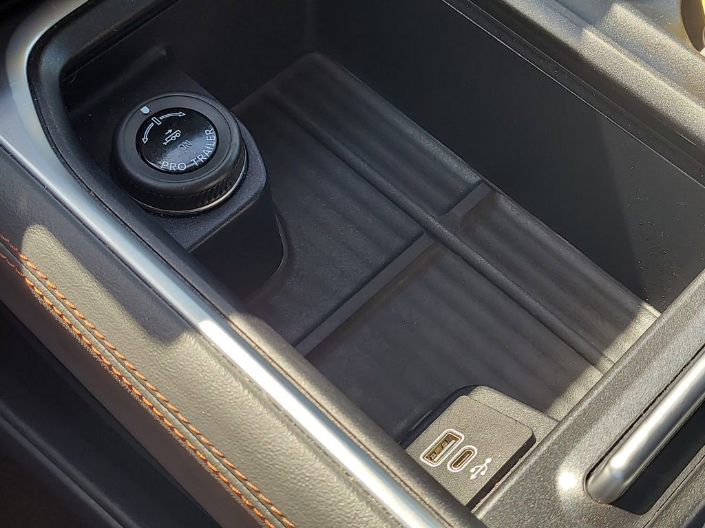 Certified 2025 Ford Expedition Active RWD image 27