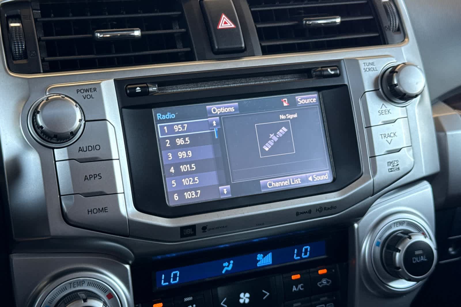 Used 2019 Toyota 4Runner Limited AWD/4WD image 19