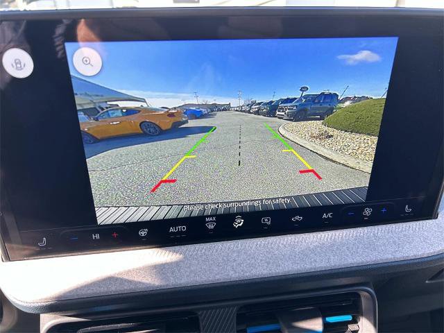 Certified 2025 Ford Maverick XLT w/ XLT Luxury Package image 35