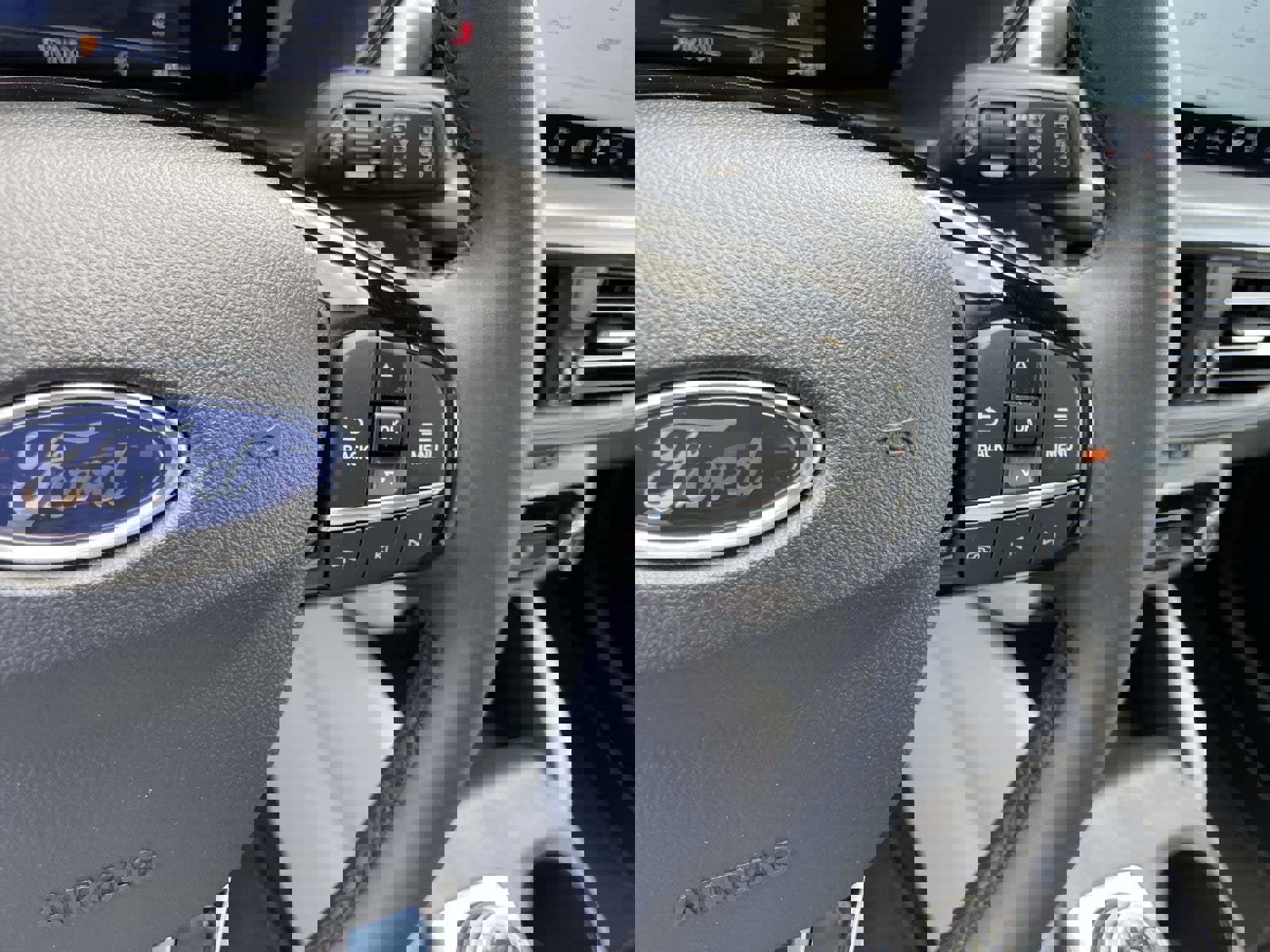 Certified 2025 Ford Escape Active w/ Tech Pack #1 image 16