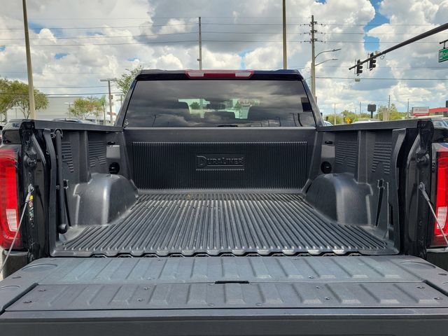 Used 2025 GMC Sierra 1500 SLT AWD/4WD image 9