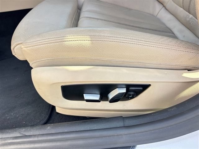Used 2017 BMW 540i RWD image 17