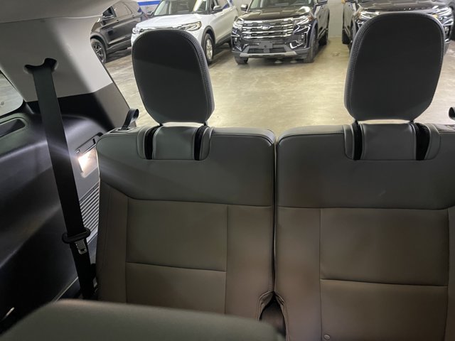Certified 2025 Ford Explorer Active w/ Active Comfort Package AWD/4WD image 19