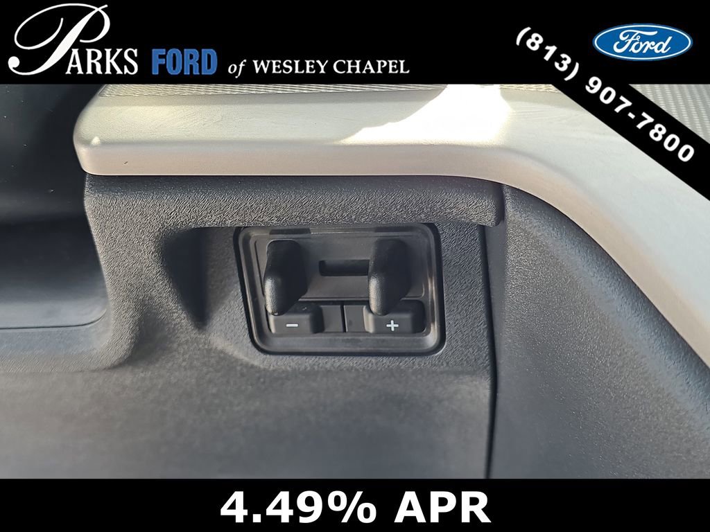 Certified 2025 Ford Expedition Active AWD/4WD image 27