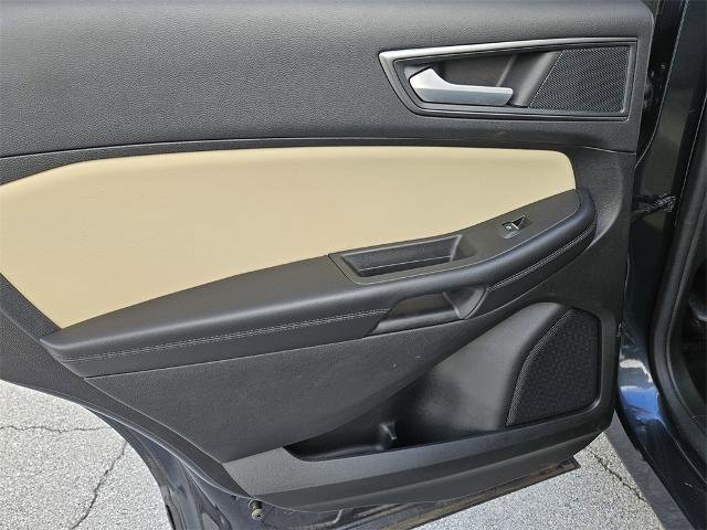 Certified 2024 Ford Edge SE image 24
