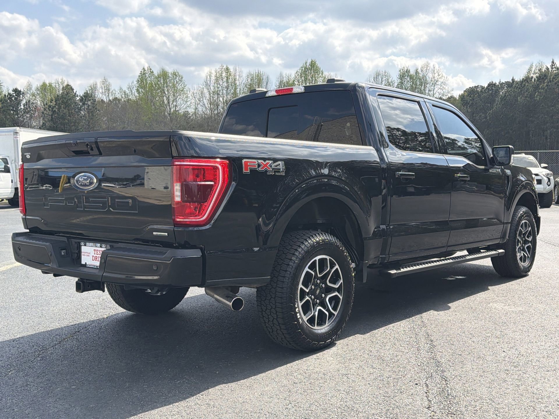 Certified 2023 Ford F150 XLT w/ Equipment Group 302A High image 4