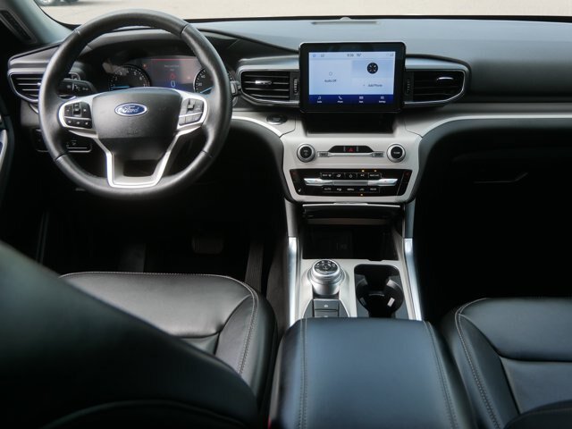 Certified 2024 Ford Explorer XLT AWD/4WD image 19