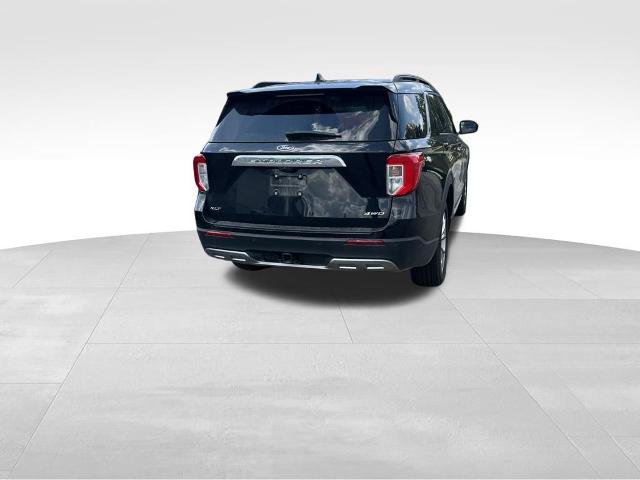 Certified 2023 Ford Explorer XLT w/ Equipment Group 202A AWD/4WD image 9