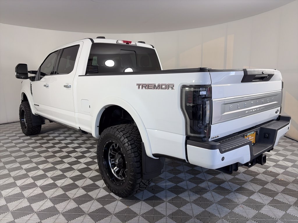 Certified 2022 Ford F350 Platinum w/ Tremor Off-Road Package AWD/4WD image 5