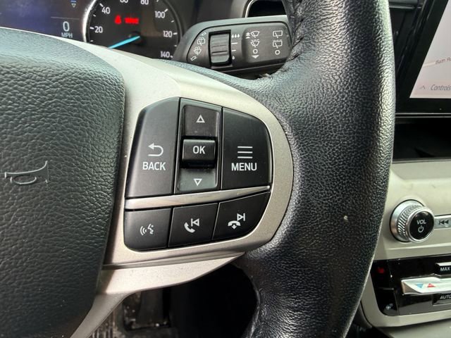 Certified 2022 Ford Explorer XLT w/ Equipment Group 202A AWD/4WD image 15