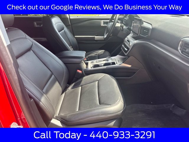 Certified 2024 Ford Explorer XLT w/ Equipment Group 202A AWD/4WD image 15