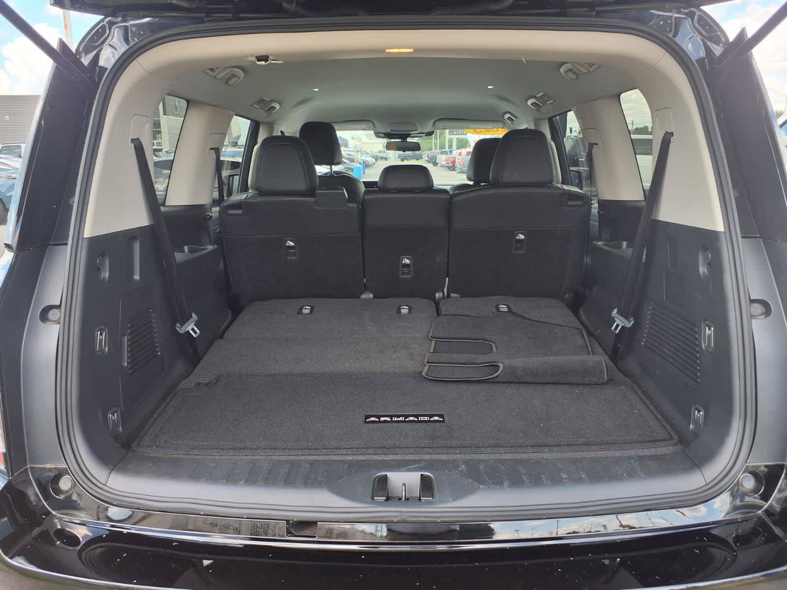 Used 2025 Nissan Armada SV AWD/4WD image 20
