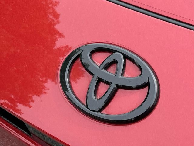 Used 2025 Toyota Camry XSE AWD/4WD image 10