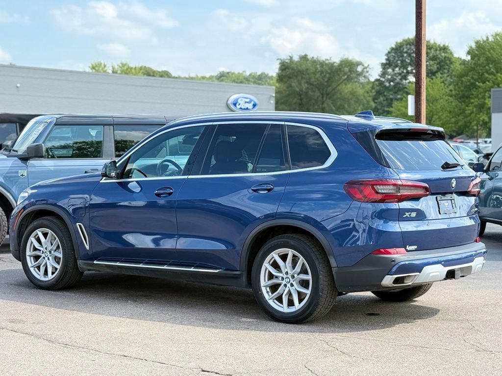 Used 2021 BMW X5 xDrive45e w/ Premium Package 2 AWD/4WD image 40