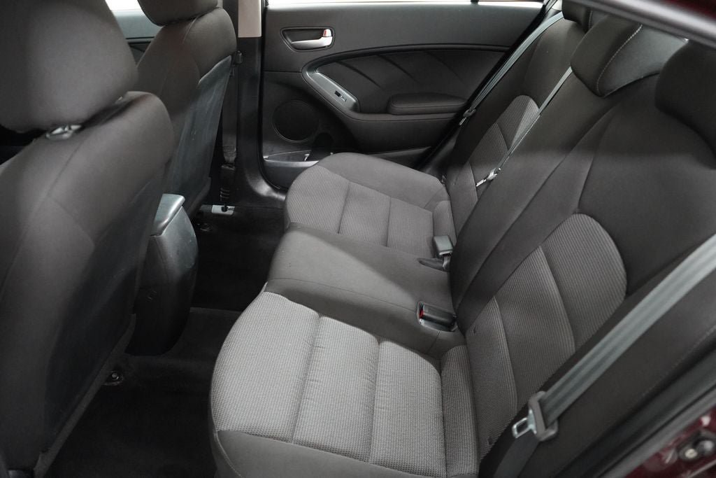 Used 2017 Kia Forte LX FWD image 19