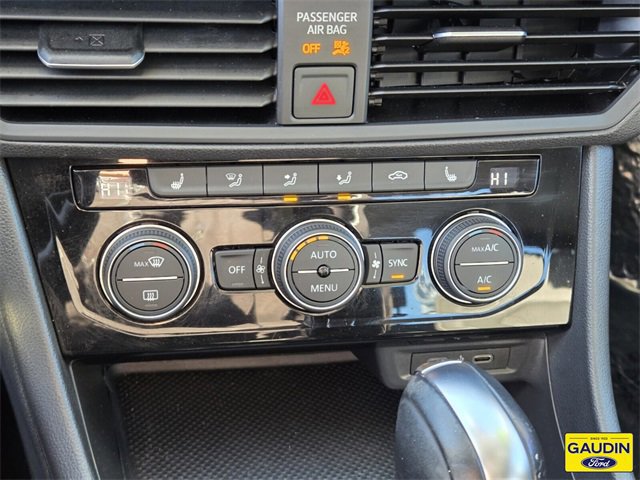 Used 2021 Volkswagen Jetta SE image 23