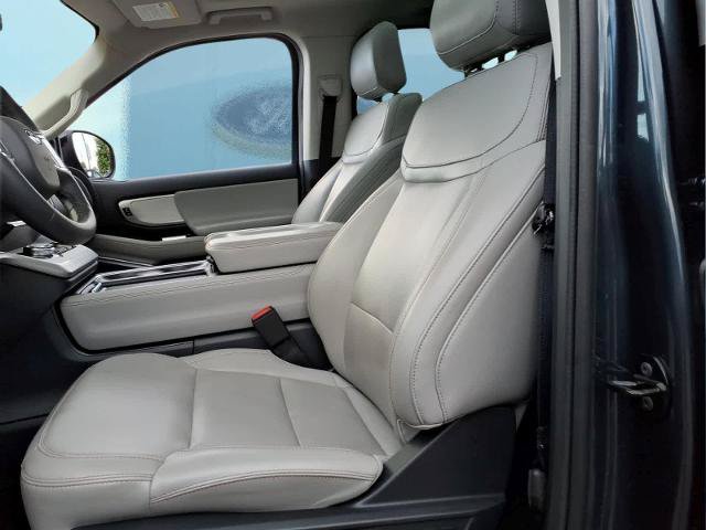 Certified 2025 Ford Expedition Max Active AWD/4WD image 27