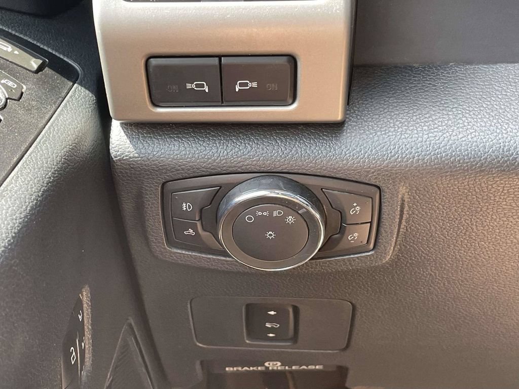 Certified 2022 Ford F250 Lariat w/ Black Appearance Package AWD/4WD image 19