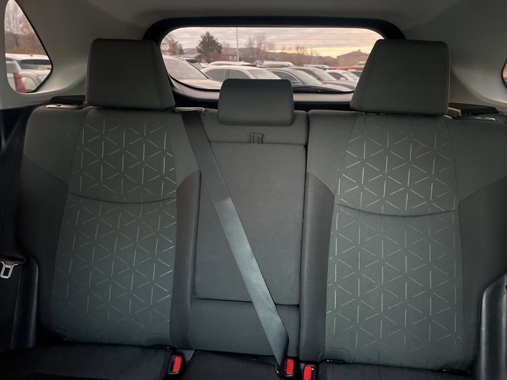 Used 2023 Toyota RAV4 XLE image 22