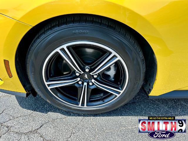 Certified 2024 Ford Mustang Convertible RWD image 12