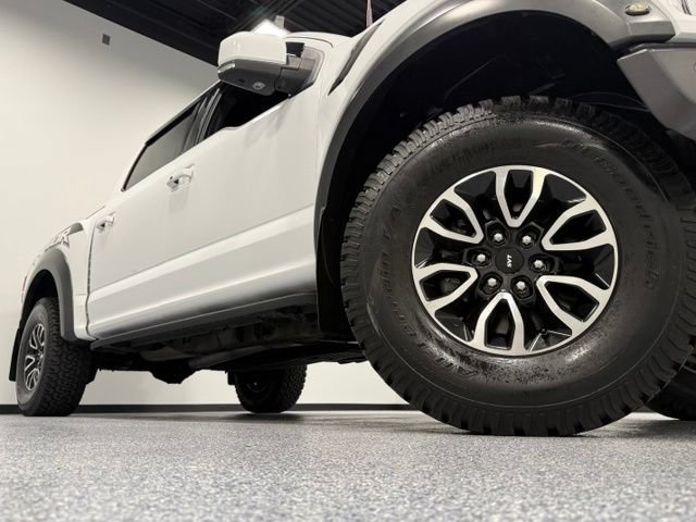Certified 2018 Ford F150 Raptor w/ Equipment Group 802A Luxury AWD/4WD image 3