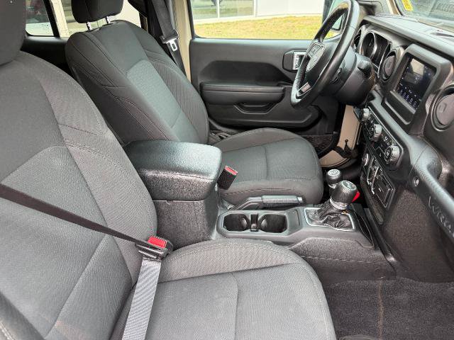 Used 2022 Jeep Wrangler Unlimited Sport AWD/4WD image 13