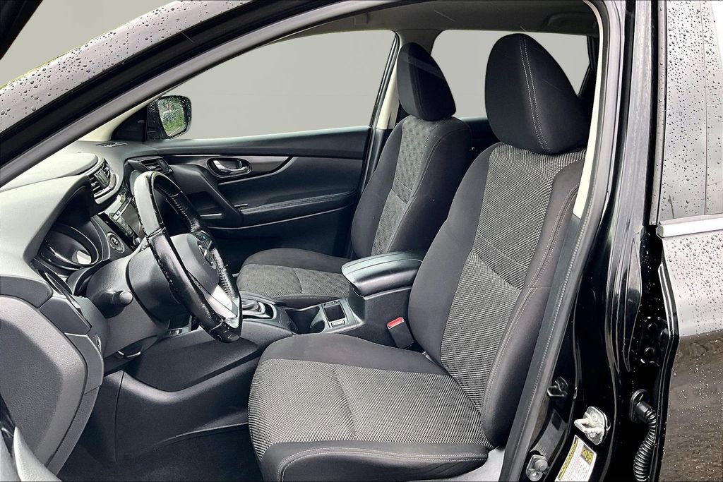 Used 2019 Nissan Rogue Sport SV w/ Technology Package FWD image 25