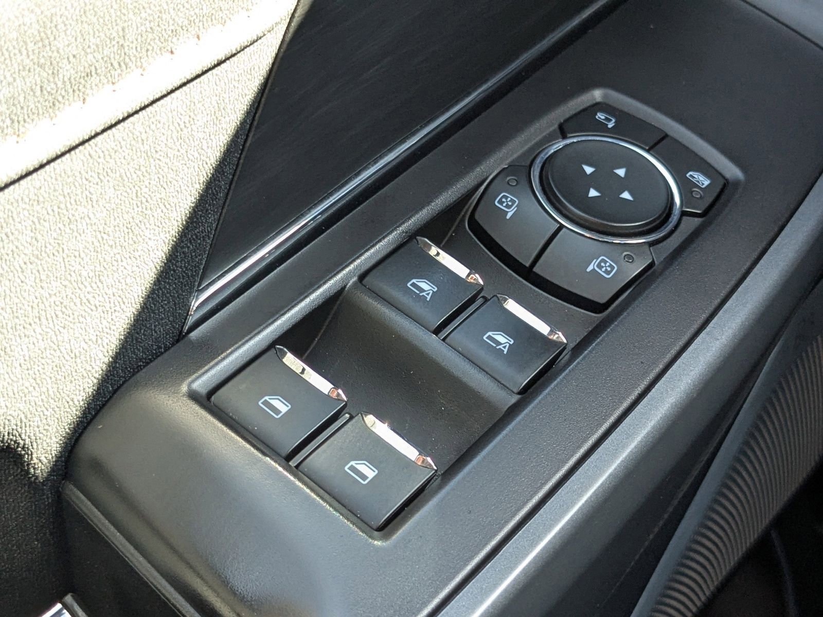 Certified 2024 Ford F150 Lariat w/ Equipment Group 502A High image 27