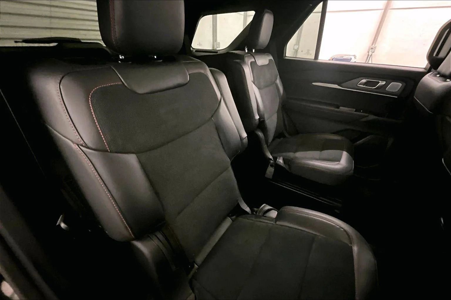 Certified 2025 Ford Explorer ST w/ Sun And Sound Package image 26