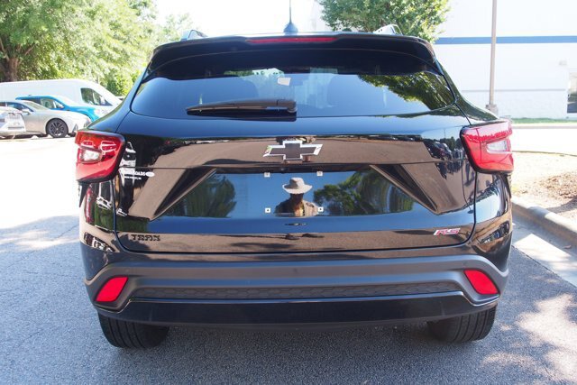Used 2025 Chevrolet Trax RS w/ Driver Confidence Package FWD image 6
