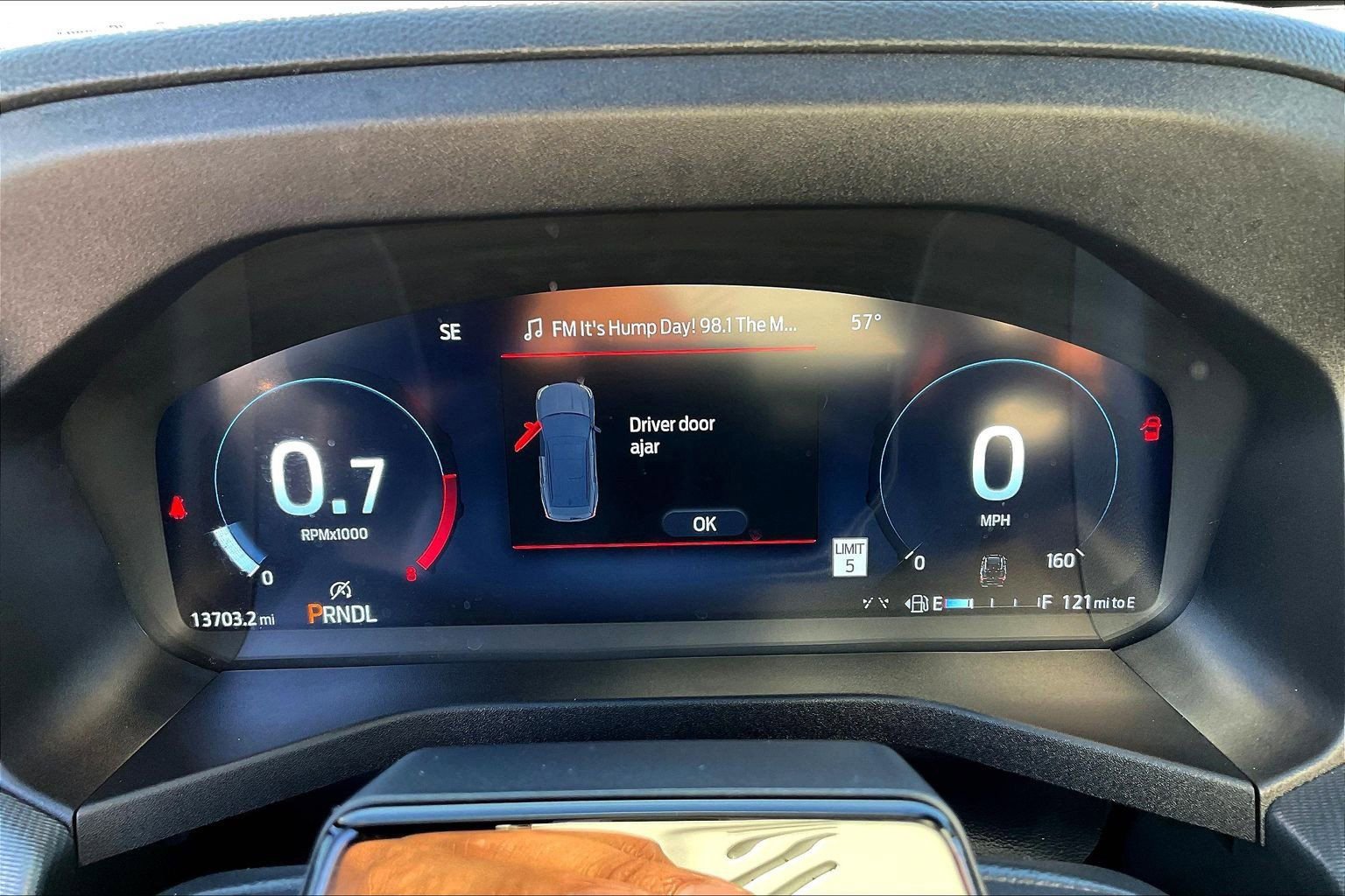 Certified 2025 Ford Explorer ST-Line w/ ST-Line Street Pack image 22