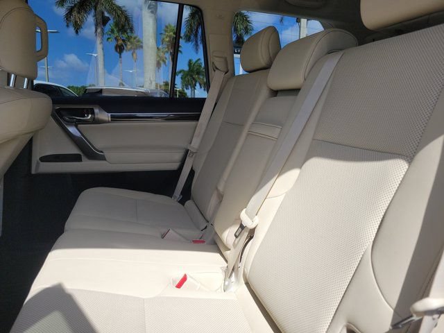 Used 2022 Lexus GX 460 Premium w/ Premium Package AWD/4WD image 14