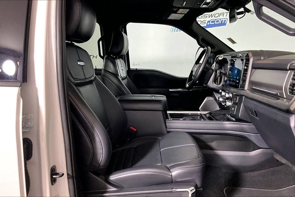 Certified 2025 Ford F250 Platinum AWD/4WD image 6