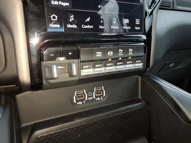 Used 2022 RAM 3500 Laramie image 26