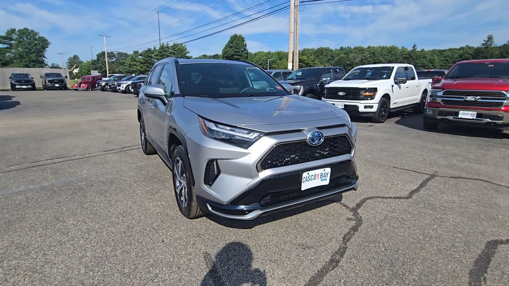 Used 2024 Toyota RAV4 SE w/ Weather & Moonroof Package AWD/4WD image 14