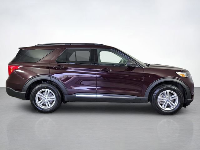 Certified 2023 Ford Explorer XLT w/ Equipment Group 202A AWD/4WD image 6