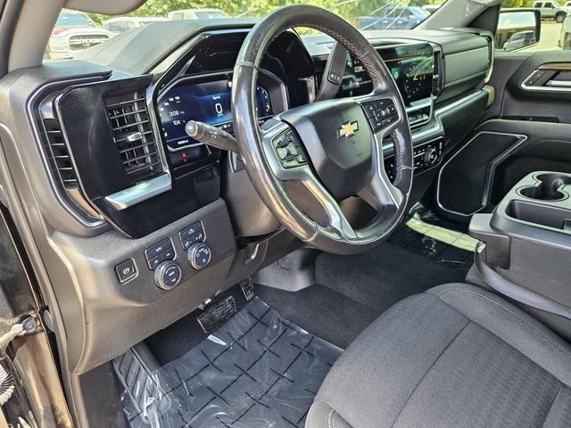 Used 2023 Chevrolet Silverado 1500 LT AWD/4WD image 18