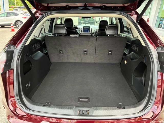 Certified 2023 Ford Edge SEL w/ Convenience Package AWD/4WD image 11